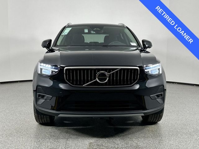 2024 Volvo XC40 Plus Bright Theme