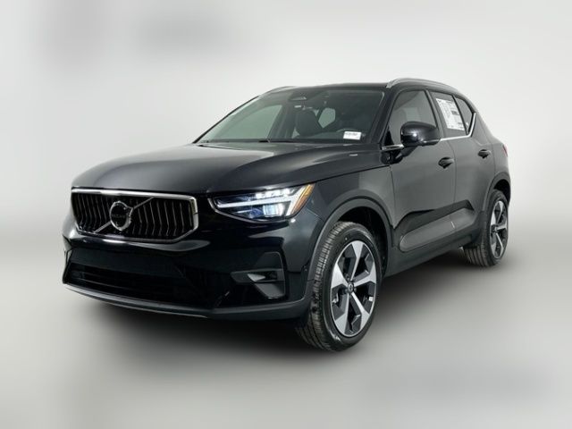 2024 Volvo XC40 Plus Bright Theme