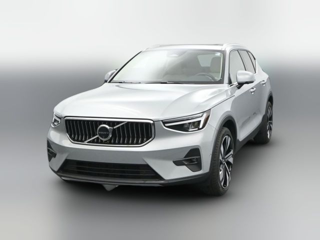 2024 Volvo XC40 Plus Bright Theme