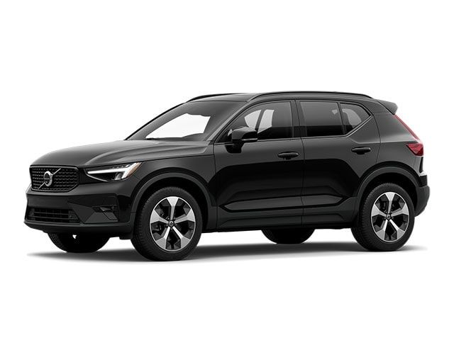 2024 Volvo XC40 Plus Dark Theme