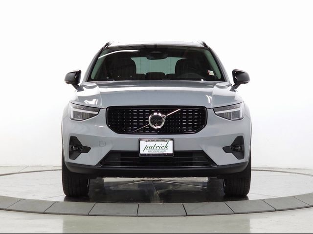 2024 Volvo XC40 Plus Dark Theme