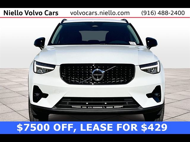 2024 Volvo XC40 Plus Dark Theme