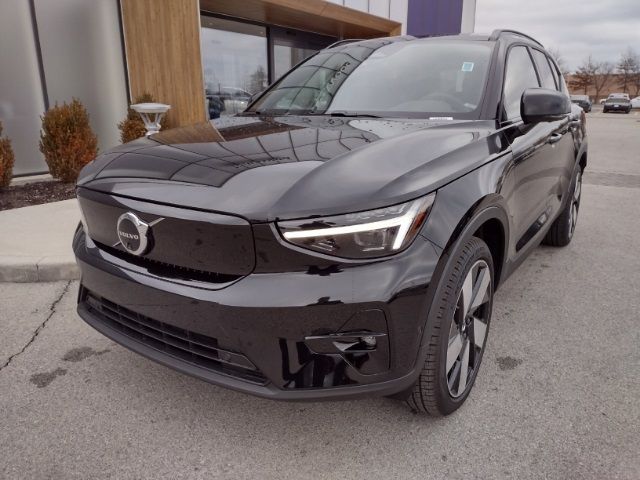 2024 Volvo XC40 Recharge Pure Electric Plus