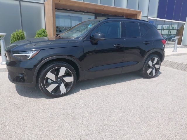 2024 Volvo XC40 Recharge Pure Electric Plus