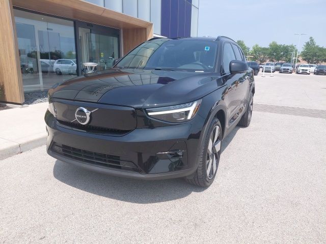 2024 Volvo XC40 Recharge Pure Electric Plus