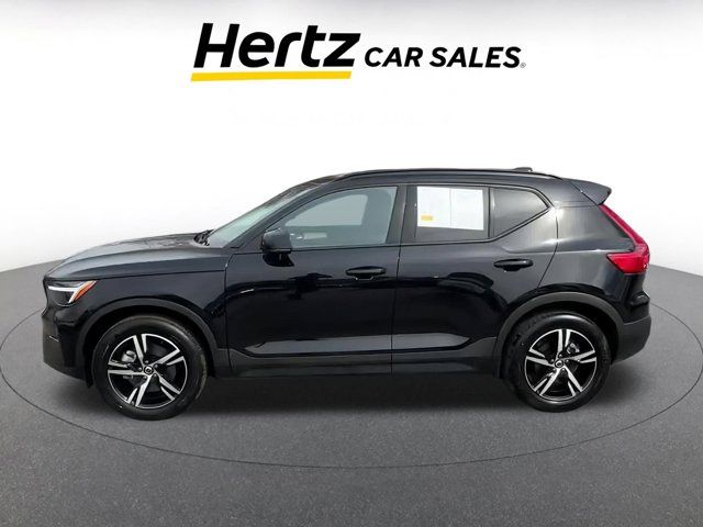 2024 Volvo XC40 