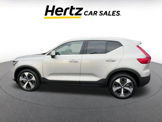 2024 Volvo XC40 