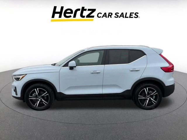 2024 Volvo XC40 