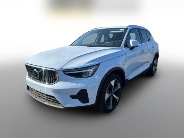 2024 Volvo XC40 