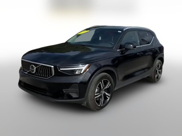 2024 Volvo XC40 