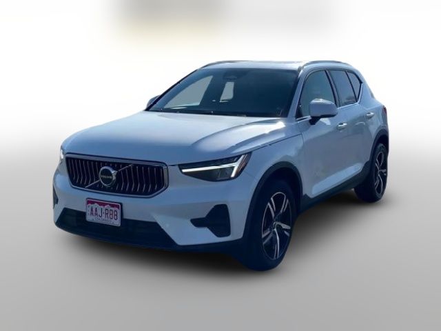 2024 Volvo XC40 