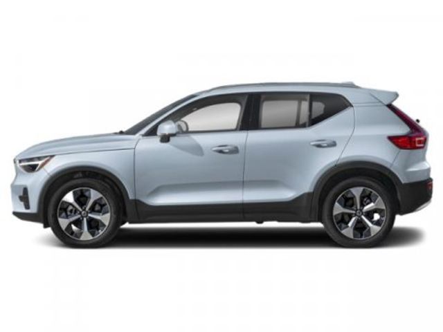 2024 Volvo XC40 Core Bright Theme