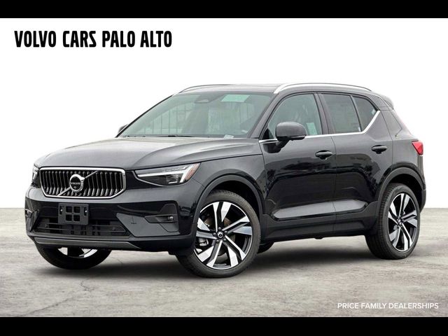 2024 Volvo XC40 Plus Bright Theme