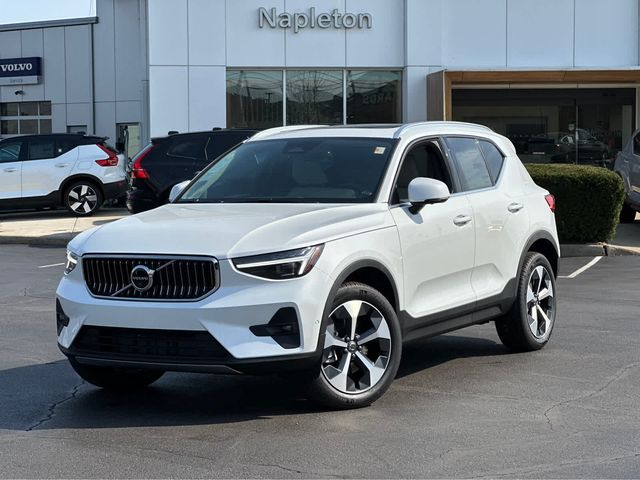 2024 Volvo XC40 Plus Bright Theme