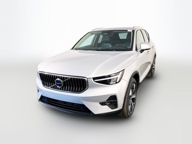 2024 Volvo XC40 Plus Bright Theme