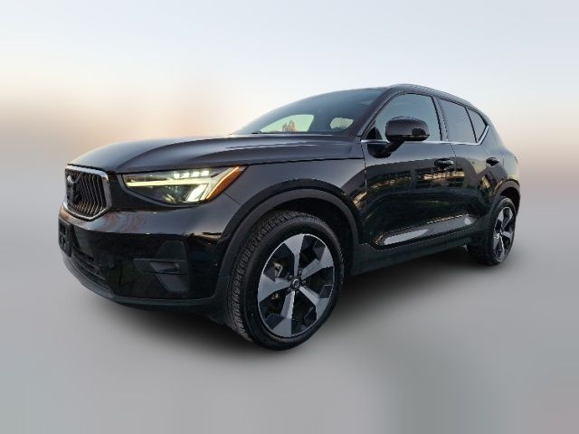 2024 Volvo XC40 Plus Bright Theme