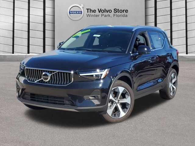 2024 Volvo XC40 Plus Bright Theme