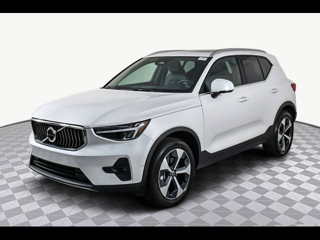 2024 Volvo XC40 Plus Bright Theme