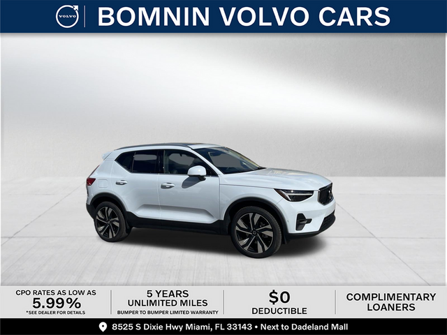 2024 Volvo XC40 Ultimate Bright Theme