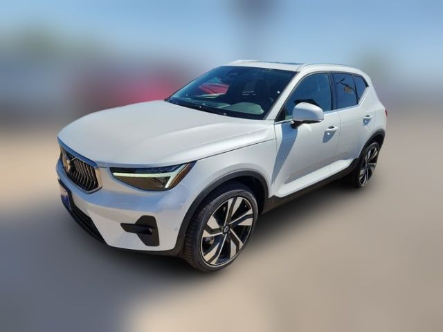 2024 Volvo XC40 Ultimate Bright Theme