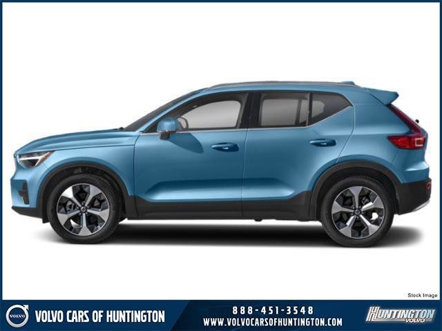 2024 Volvo XC40 Ultimate Bright Theme