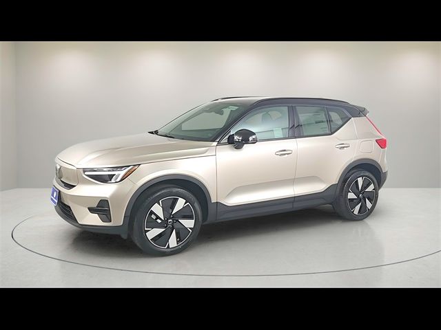 2024 Volvo XC40 Recharge Pure Electric Core