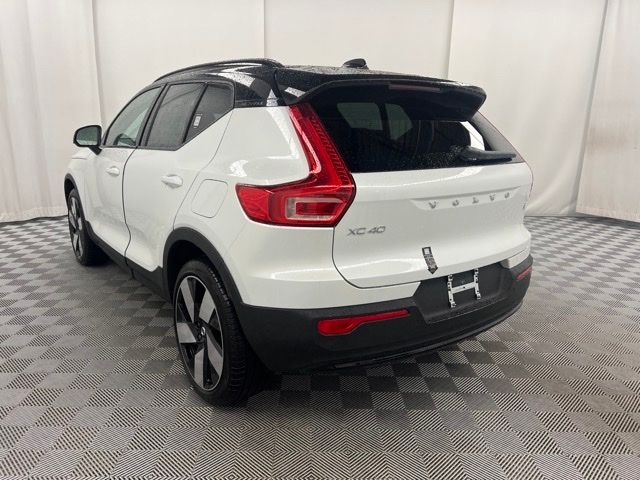 2024 Volvo XC40 Recharge Pure Electric Plus