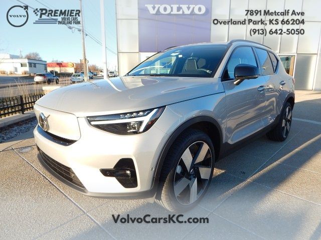 2024 Volvo XC40 Recharge Pure Electric Plus