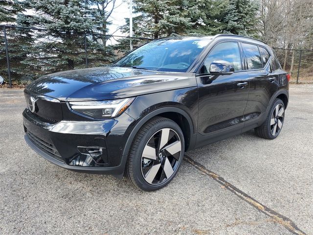 2024 Volvo XC40 Recharge Pure Electric Plus