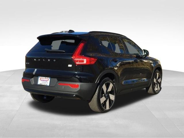 2024 Volvo XC40 Recharge Pure Electric Plus