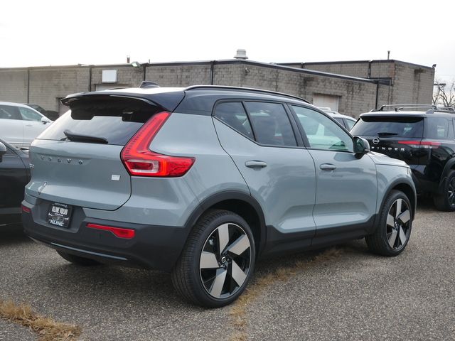 2024 Volvo XC40 Recharge Pure Electric Plus