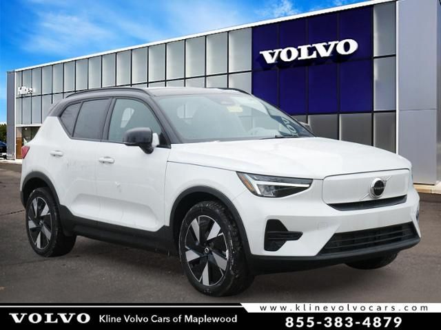 2024 Volvo XC40 Recharge Pure Electric Core