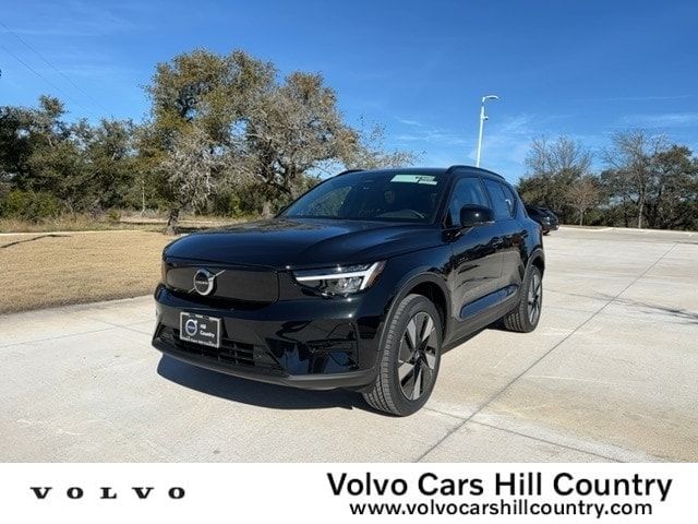 2024 Volvo XC40 Recharge Pure Electric Core