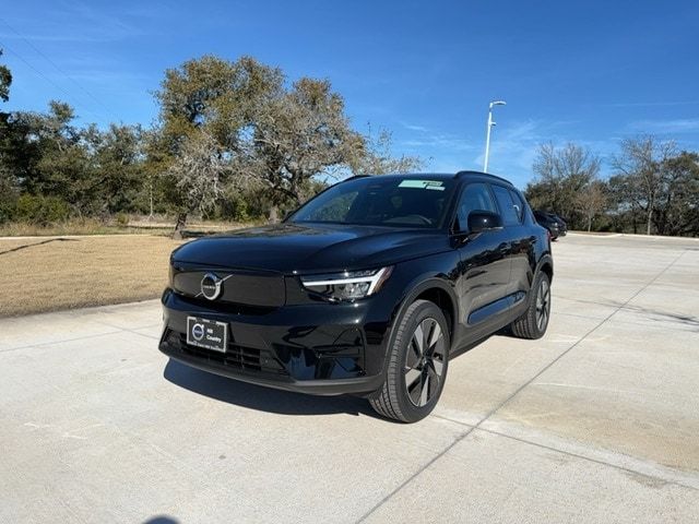 2024 Volvo XC40 Recharge Pure Electric Core