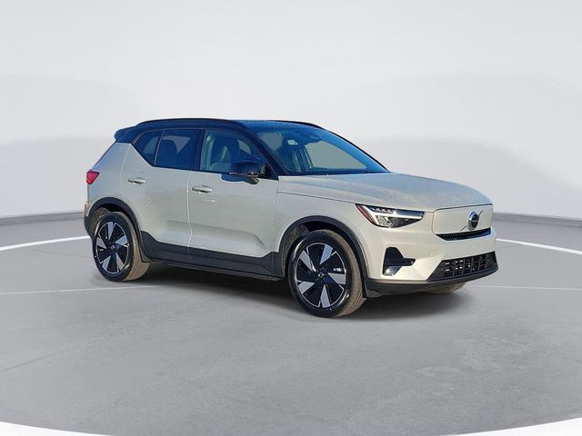 2024 Volvo XC40 Recharge Pure Electric Core