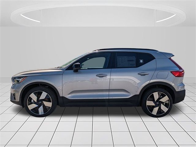 2024 Volvo XC40 Recharge Pure Electric Plus