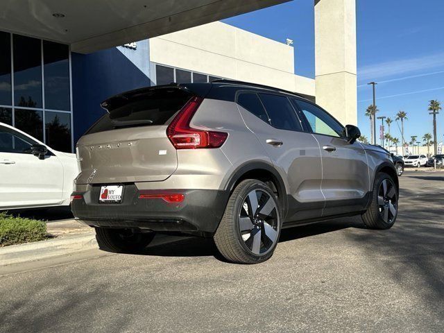 2024 Volvo XC40 Recharge Pure Electric Plus