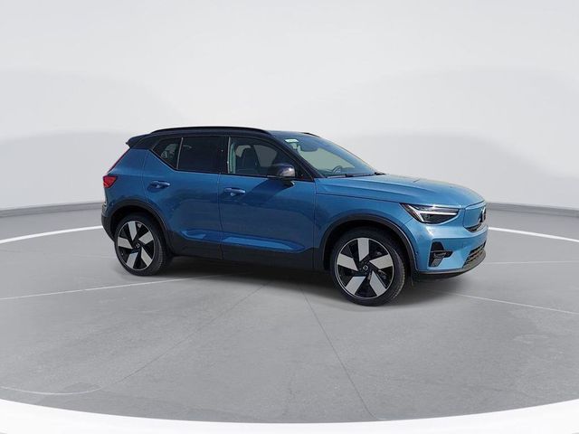 2024 Volvo XC40 Recharge Pure Electric Plus