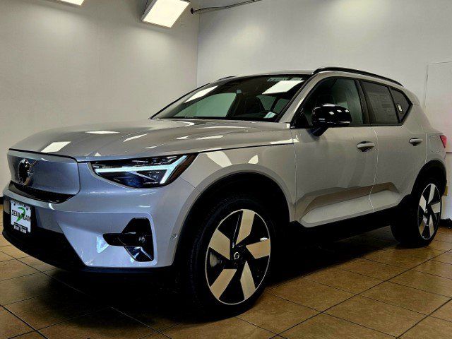 2024 Volvo XC40 Recharge Pure Electric Plus