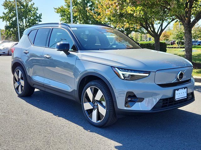 2024 Volvo XC40 Recharge Pure Electric Plus