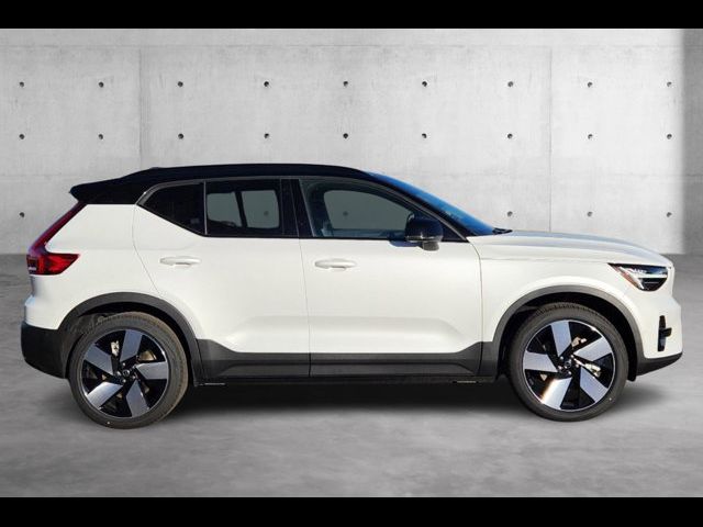 2024 Volvo XC40 Recharge Pure Electric Plus