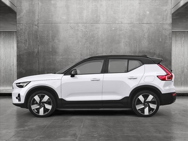 2024 Volvo XC40 Recharge Pure Electric Plus