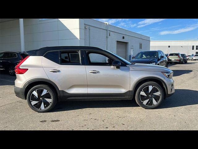 2024 Volvo XC40 Recharge Pure Electric Core