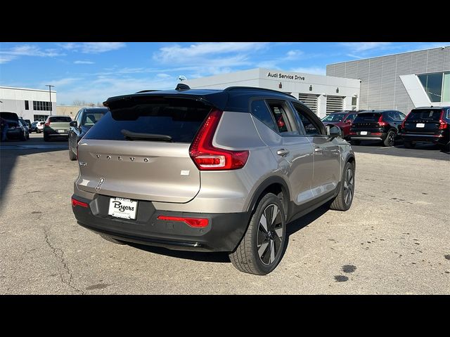 2024 Volvo XC40 Recharge Pure Electric Core