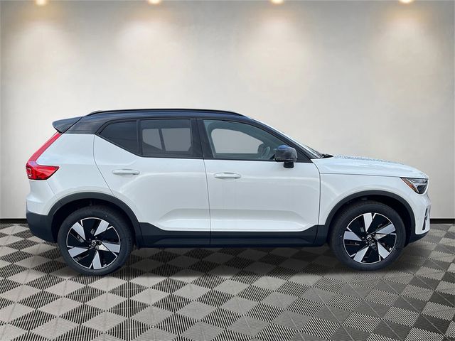 2024 Volvo XC40 Recharge Pure Electric Plus