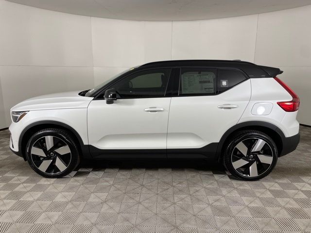 2024 Volvo XC40 Recharge Pure Electric Plus