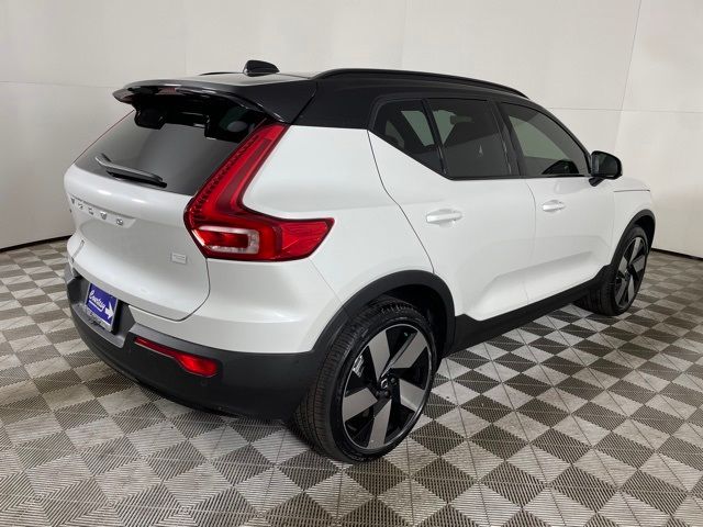 2024 Volvo XC40 Recharge Pure Electric Plus