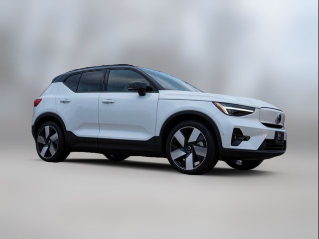 2024 Volvo XC40 Recharge Pure Electric Plus