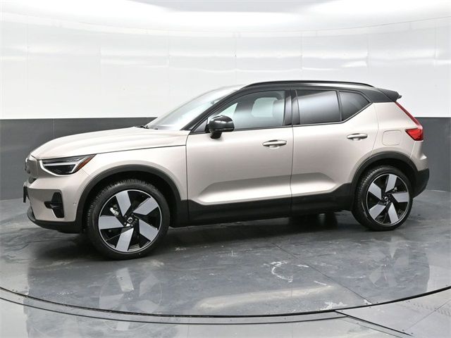 2024 Volvo XC40 Recharge Pure Electric Plus