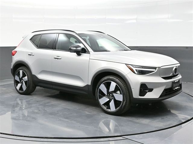 2024 Volvo XC40 Recharge Pure Electric Plus